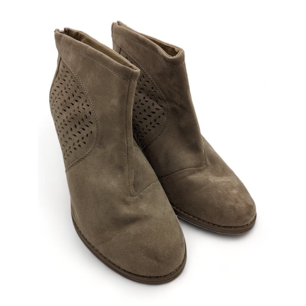 Torrid Ankle Boots Women's 10W Wide Tan Beige 10555579 Chunky Block Heel Booties - Picture 7 of 11